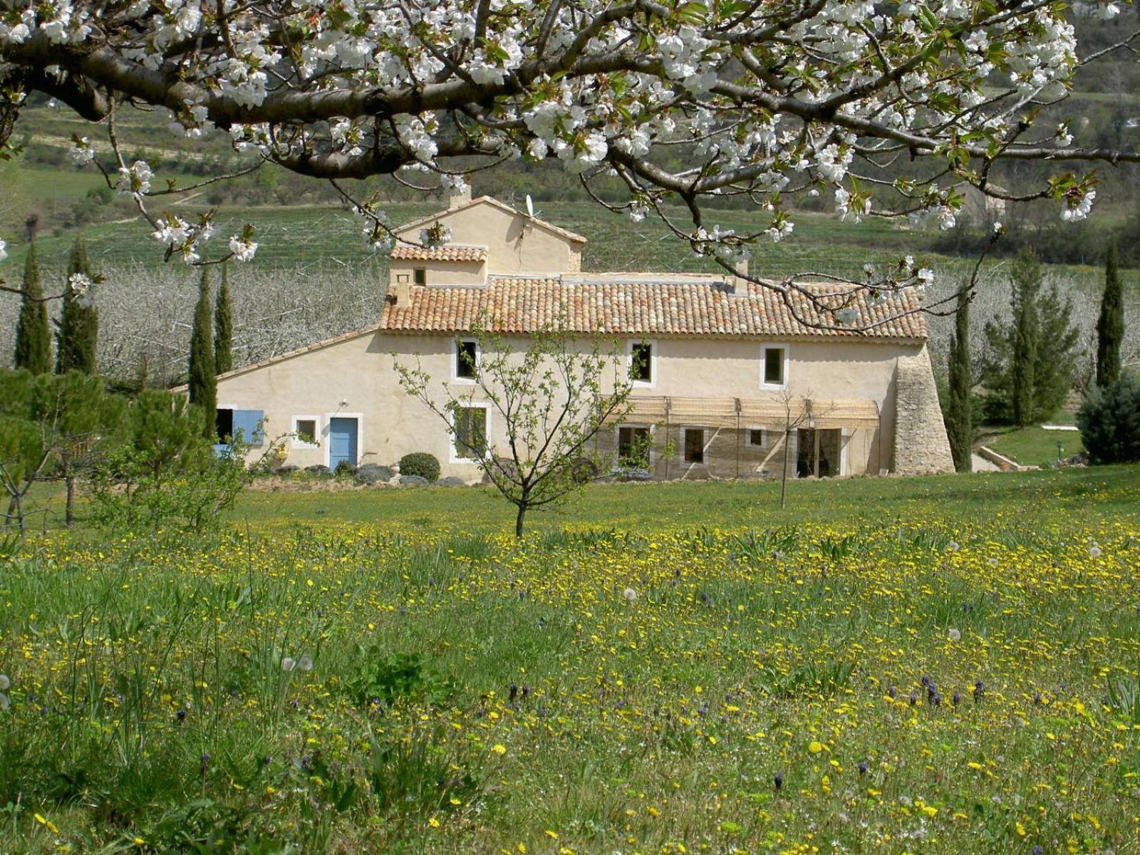 Gite Aux Tournesols Malaucène Екстериор снимка